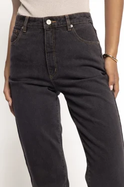 Abrand 94 High Straight Jeans
