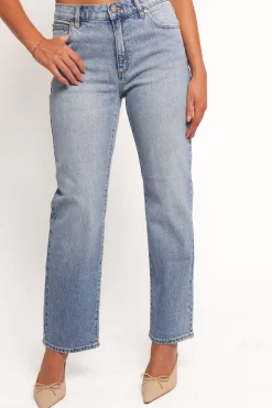 Abrand Mid Straight Jeans