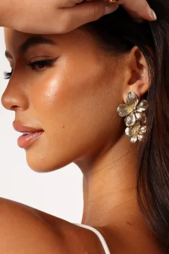 Alexa Flower Earrings
