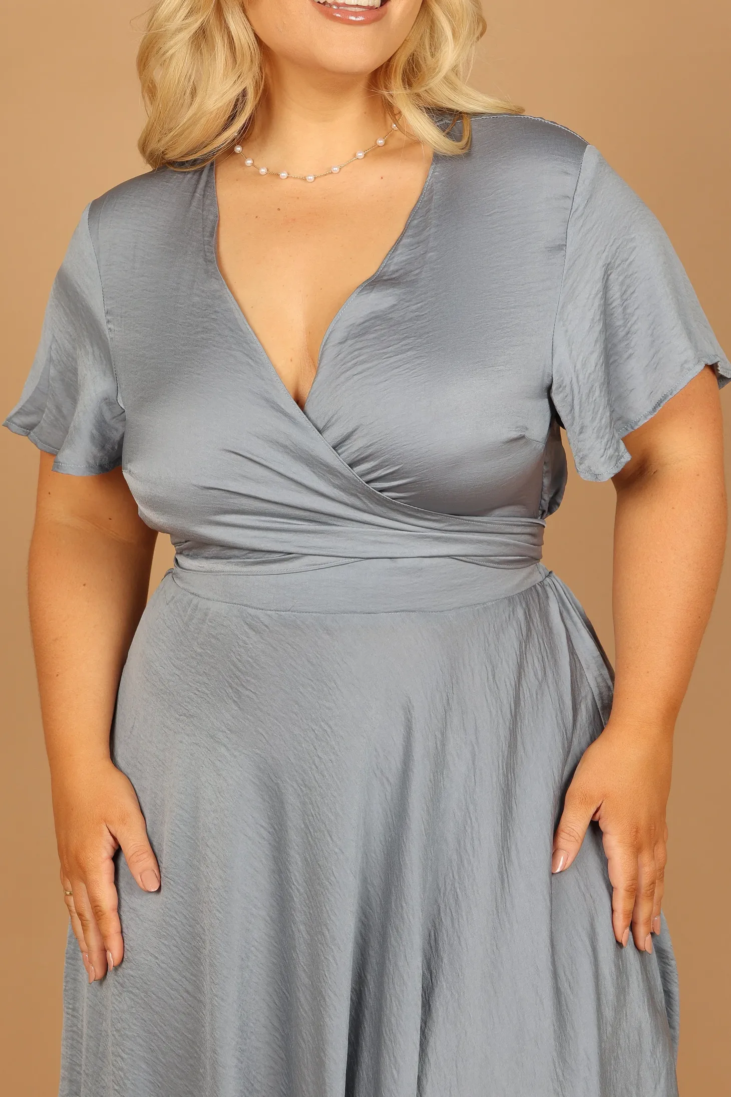 Amanda Hi Lo Tie Front Dress