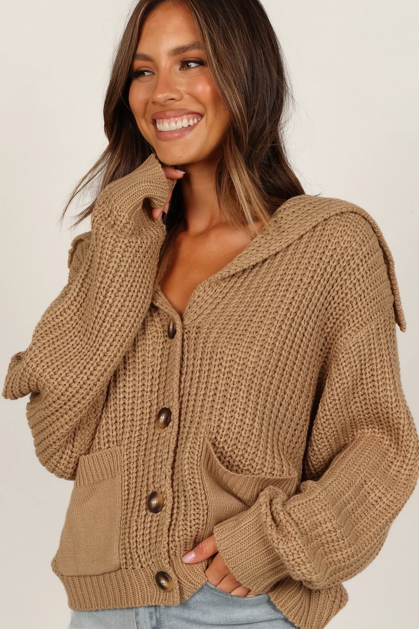 Amelia Oversize Collar Button Cardigan