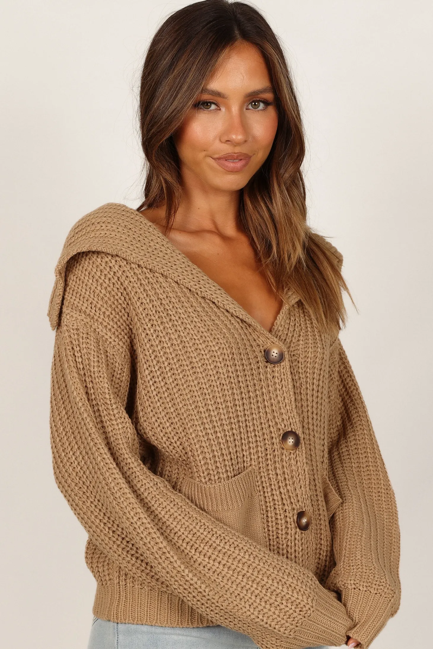 Amelia Oversize Collar Button Cardigan