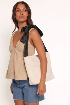 Amity Bow Bag
