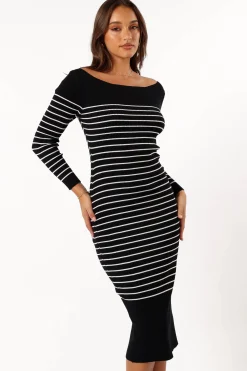 Baxtor Off the Shoulder Midi Dress
