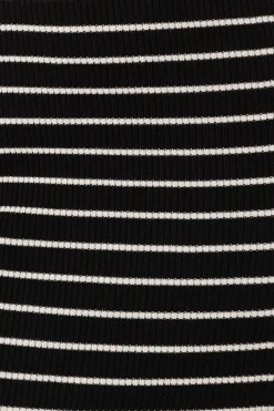 Baxtor Off the Shoulder Midi Dress