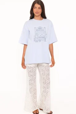 Carmen Graphic Tee