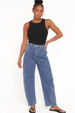 Cosima Stretch Arc Barrel Jean