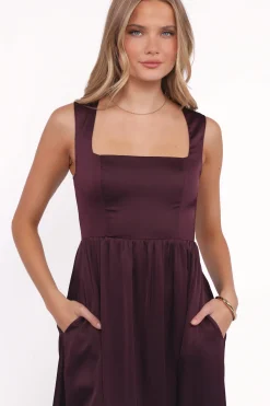 Elania Maxi Dress