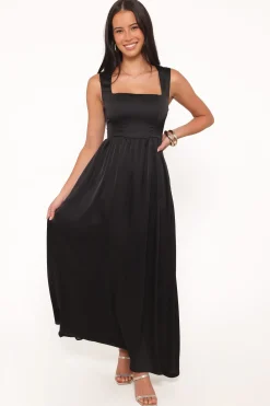Elania Maxi Dress