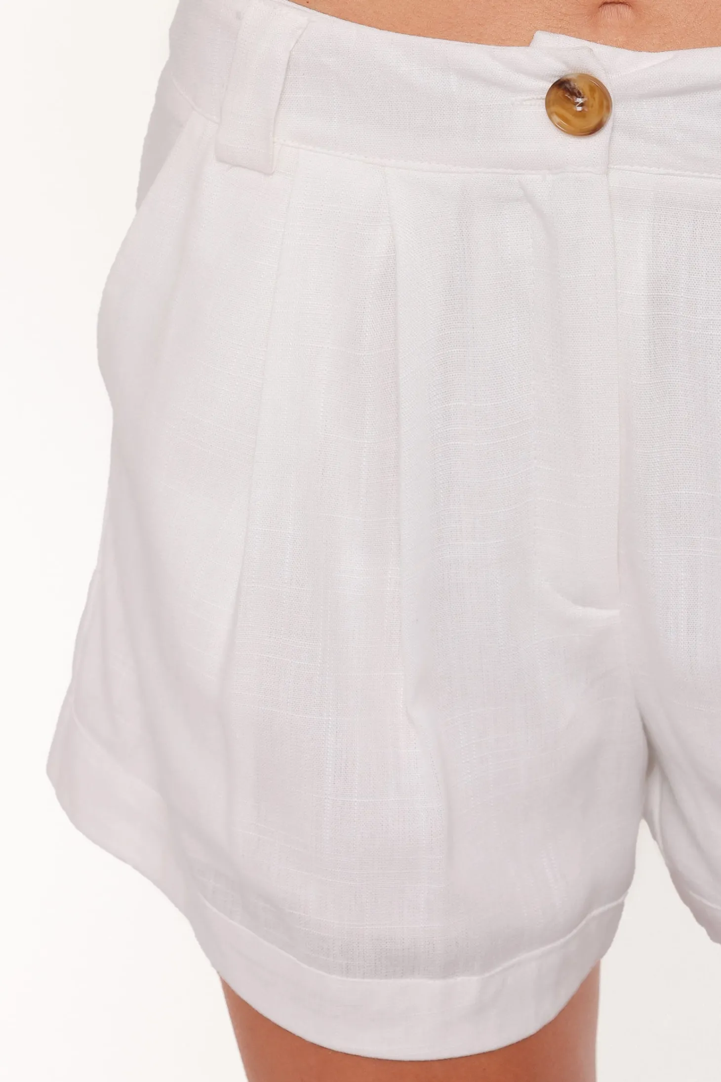 Elinor Cuffed Linen Short