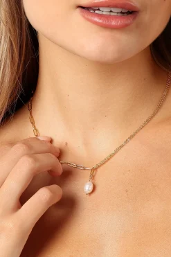 Ema Necklace