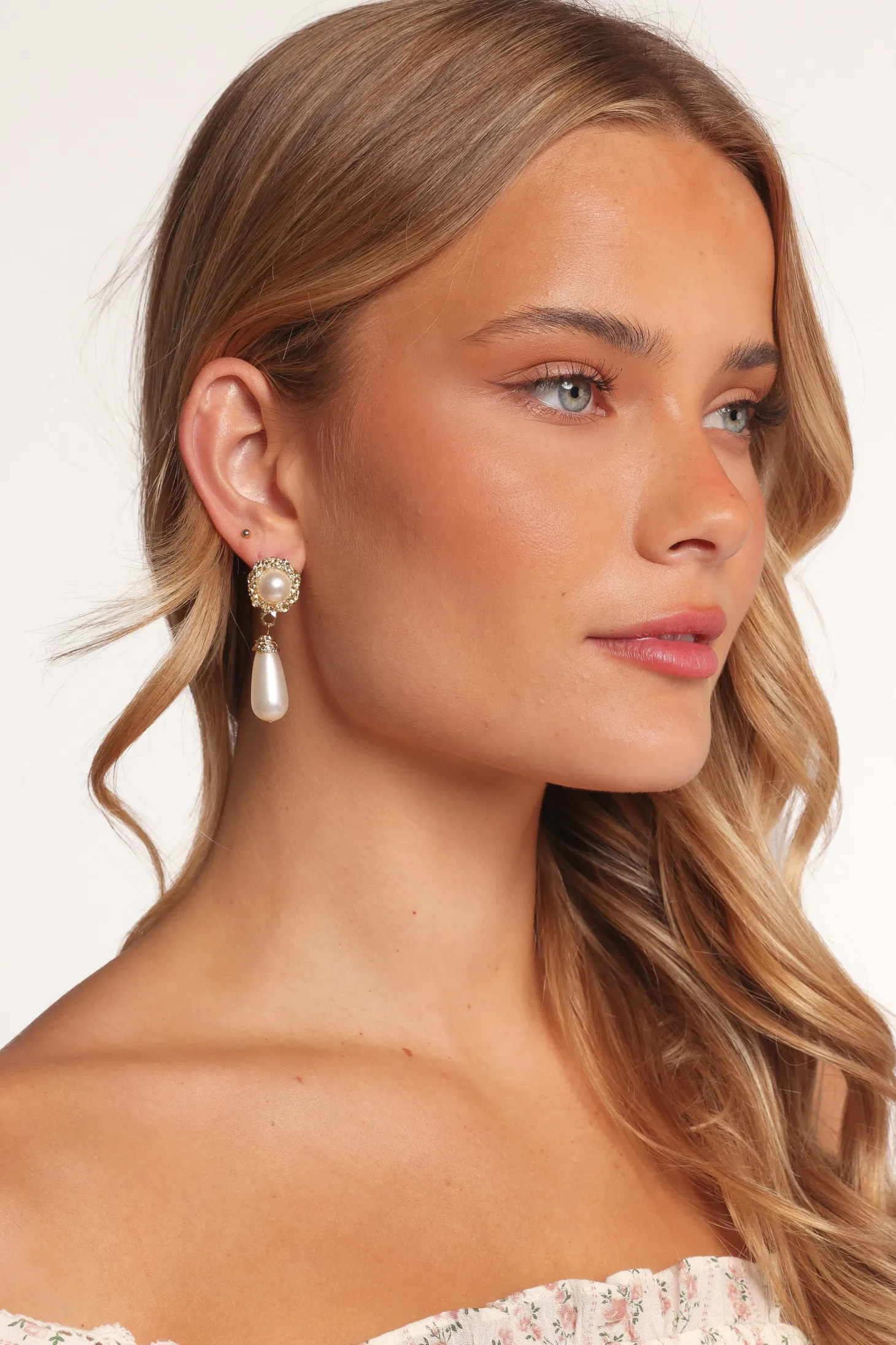 Estelle Earrings