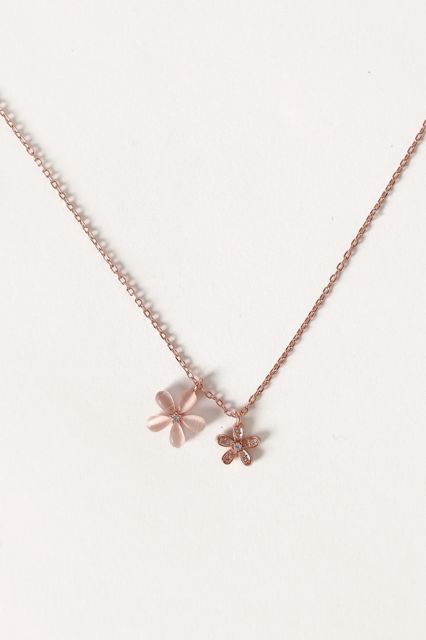 Hana Floral Necklace