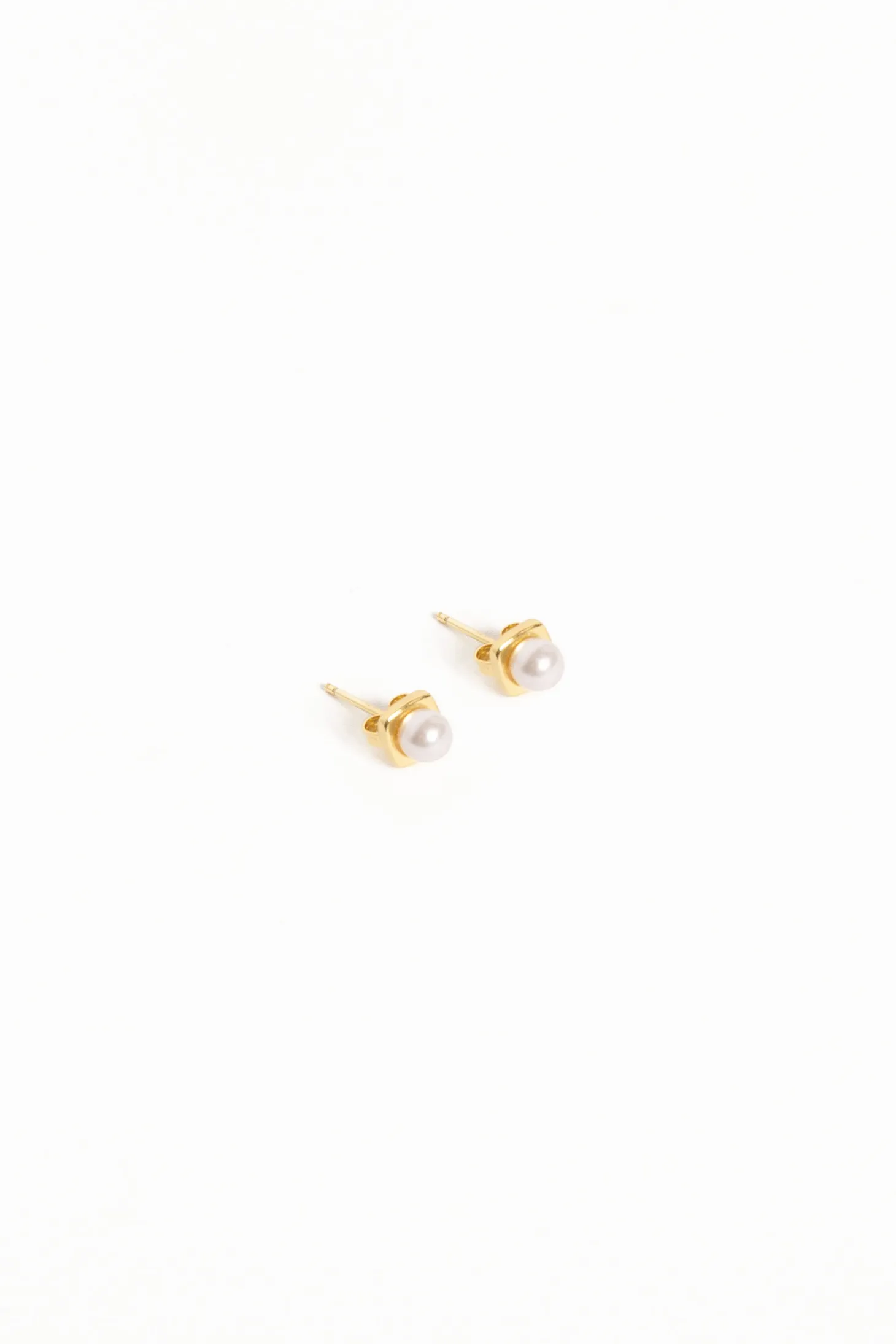 Helene Stud Earrings
