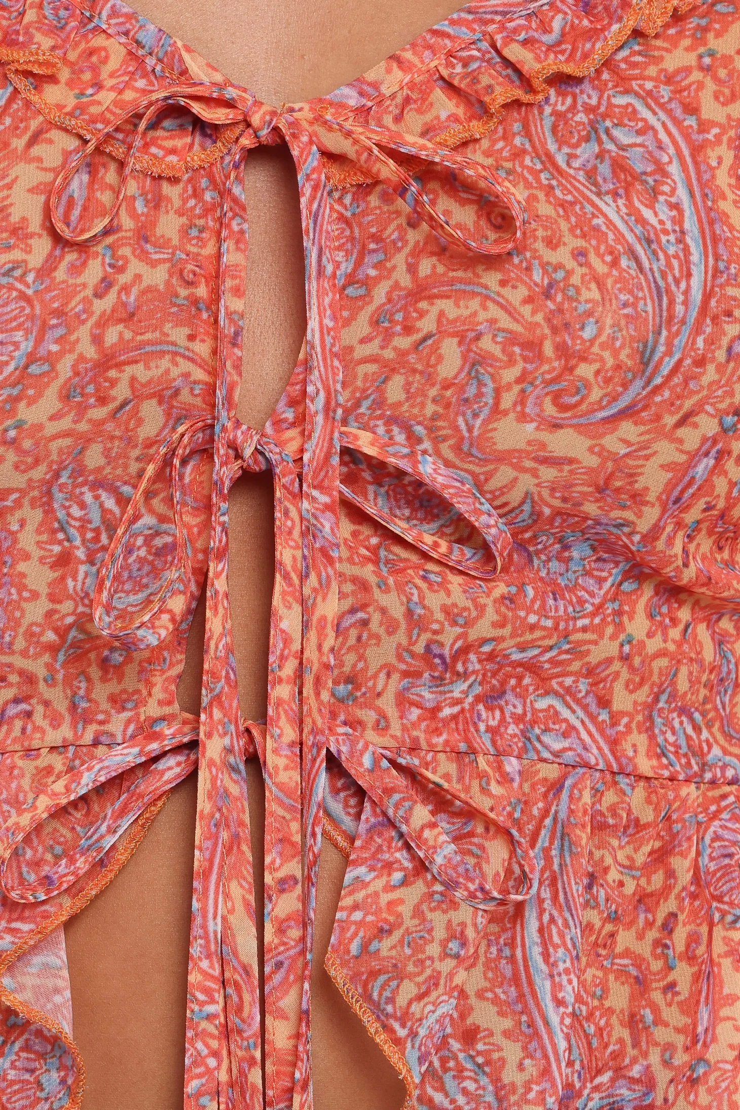 Isolt Tie Front Top