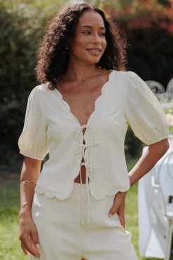 Jensen Scallop Hem Top