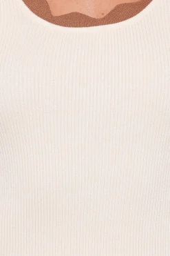 Johnson Scalloped Trim Tank
