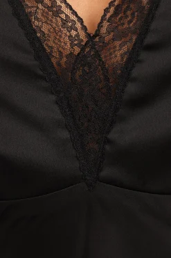 Kalina Halterneck Maxi Dress