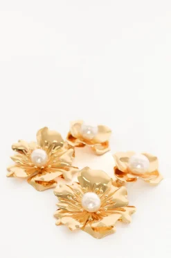 Lilou Flower Pearl Earrings