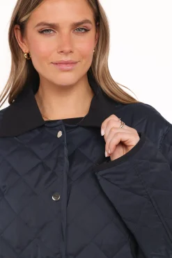 Lynly Quilted Barn Jacket