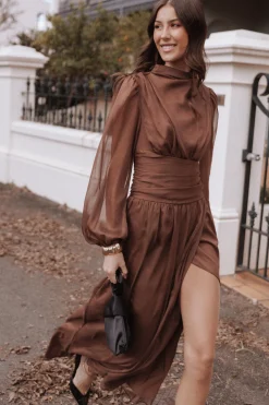 Neveah Long Sleeve Maxi Dress