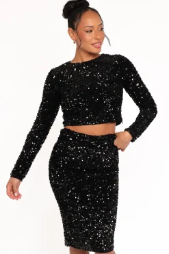 Quinne Cropped Sequin Top