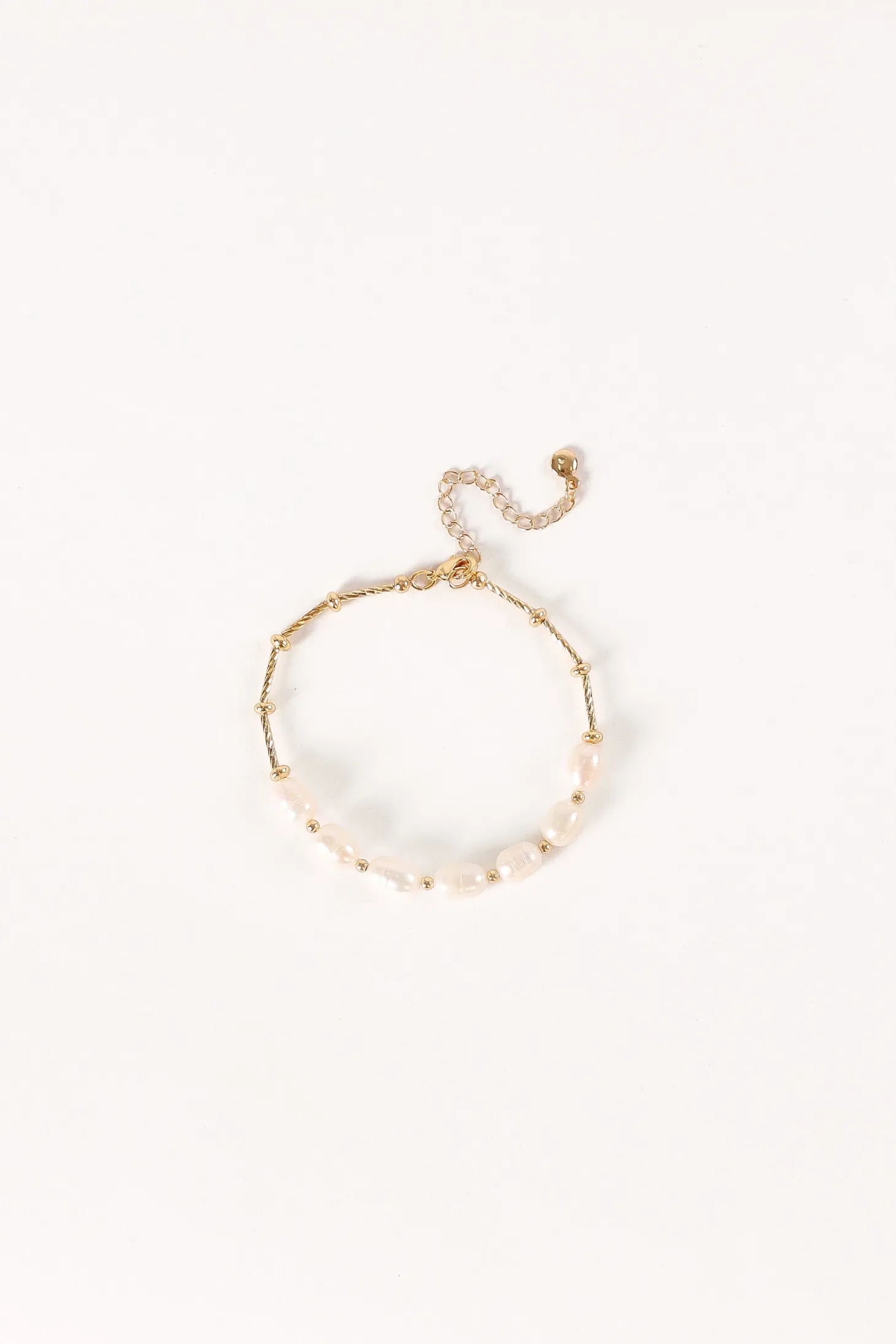 Ren Pearl Bracelet