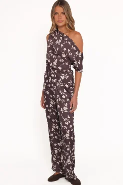 Romola Pant