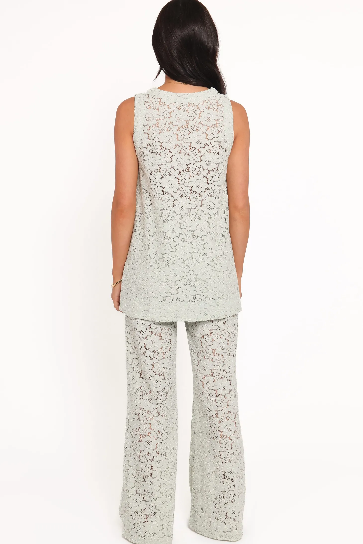 Sammy Embroidered Set