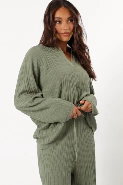 Sonole Cable Knit Sweater