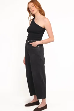 Taylor Barrel Leg Jean