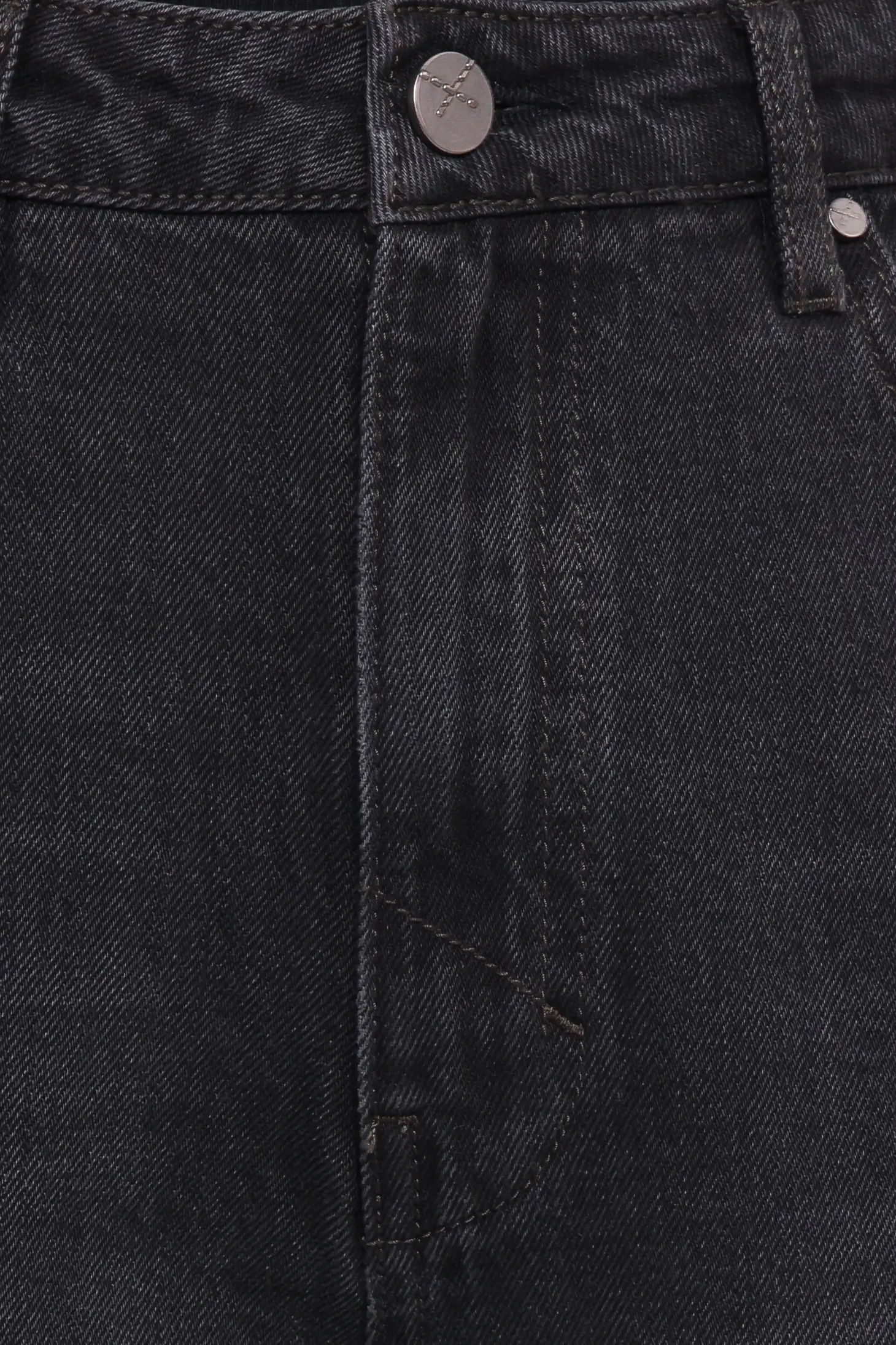 Taylor Barrel Leg Jean
