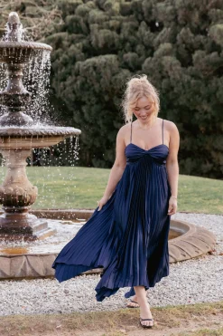 Vikki Dress
