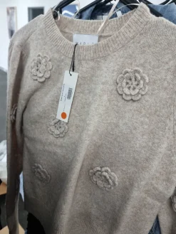 Wynne All Over Flower Knit Sweater