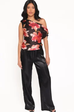 Yolanda Off Shoulder Top