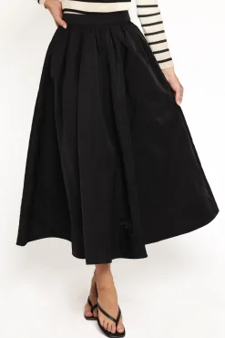 Yuki Circle Skirt